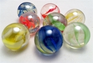 NEW 100 GLASS MARBLES IN NET 16mm CLEAR WITH COLOUR SWIRLS PMS 