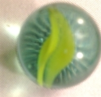 Picture of M82 16MM Green & yellow cat eye glass marbles 